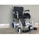 Αναπηρικό Αμαξίδιο ECONOMY TRANSIT Μαύρο / Ασημί 43 cm Με Μαξιλάρι και Ζώνη Ασφαλείας